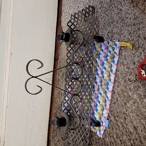Tabletop dual candleholder in wrought iron